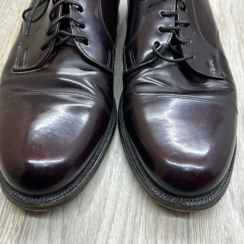 Johnston & Murphy Lace-up Oxford Shoes